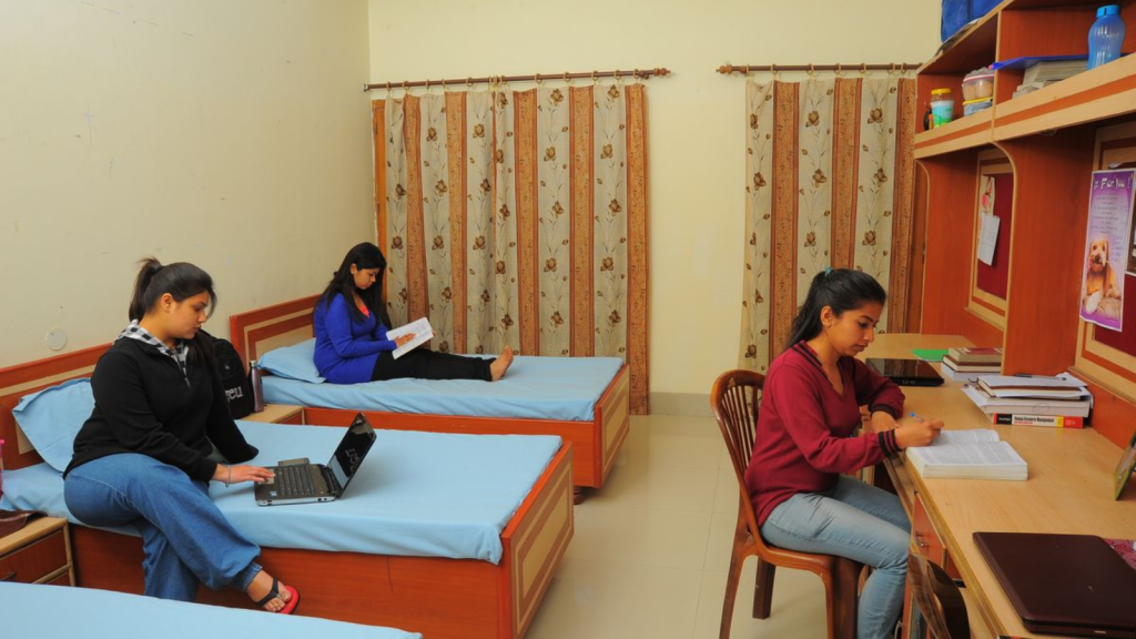 Fully furnished room in Karnal