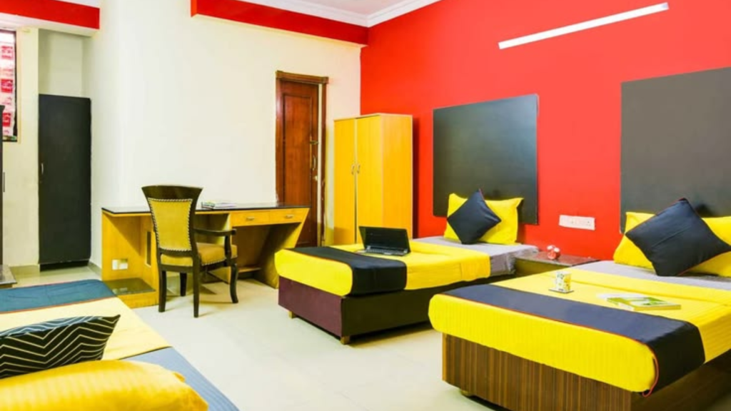 Budget hostel in Karnal