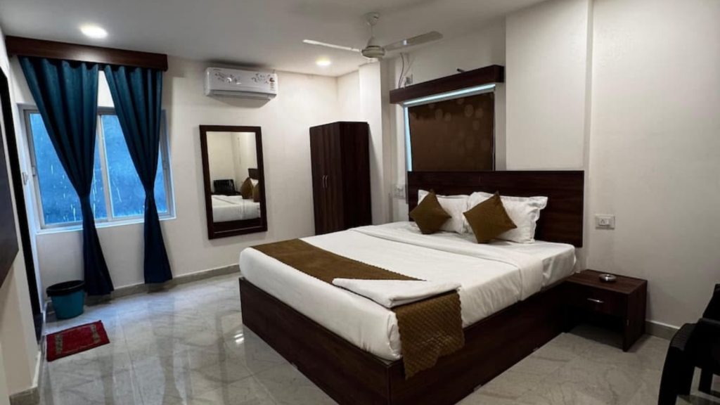 Student hostel on GT Karnal