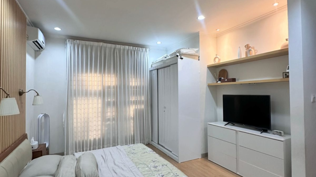 Ready to move rooms in Karnal