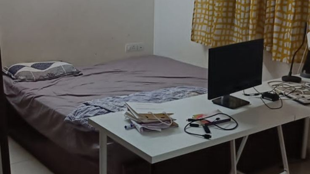 Ready to move rooms near office Karnal